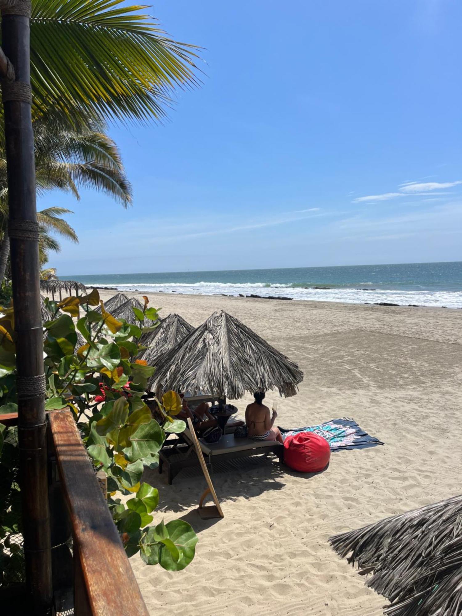Los Corales Mancora Bagian luar foto